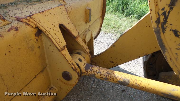 image for item DA8789 1986 Caterpillar 943 track loader