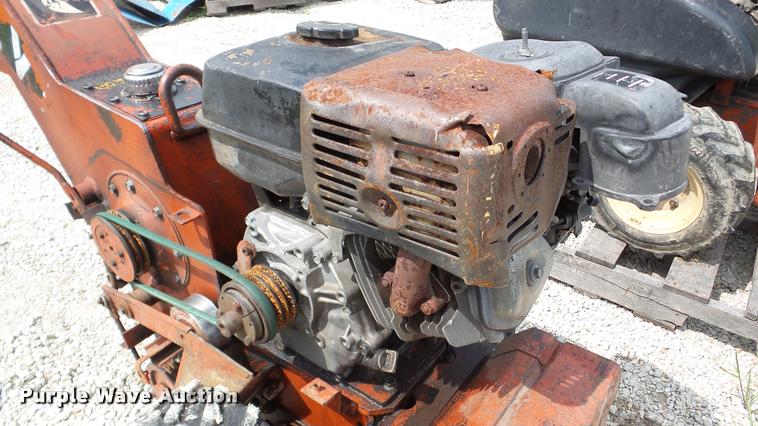 image for item DA8807 1996 Ditch Witch 100SX cable plow