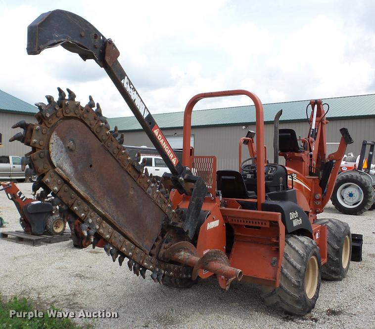 image for item DA8808 2004 Ditch Witch RT55 trencher