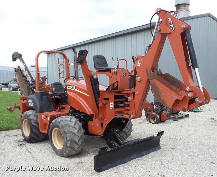 image for item DA8808 2004 Ditch Witch RT55 trencher