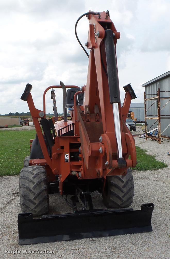 image for item DA8808 2004 Ditch Witch RT55 trencher