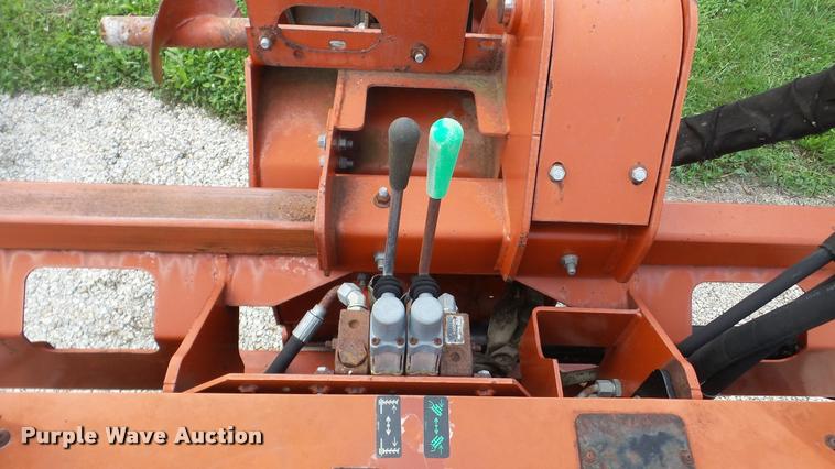 image for item DA8808 2004 Ditch Witch RT55 trencher