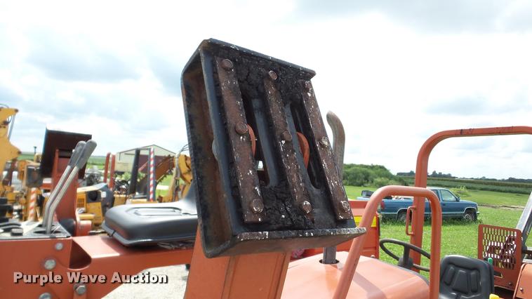image for item DA8808 2004 Ditch Witch RT55 trencher