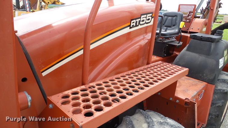 image for item DA8808 2004 Ditch Witch RT55 trencher