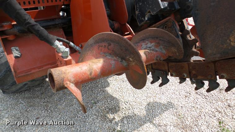 image for item DA8808 2004 Ditch Witch RT55 trencher
