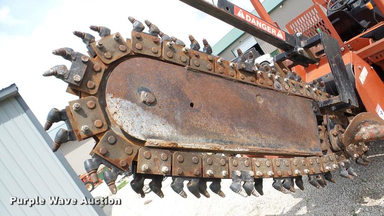 image for item DA8808 2004 Ditch Witch RT55 trencher