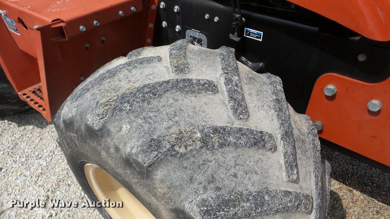 image for item DA8808 2004 Ditch Witch RT55 trencher