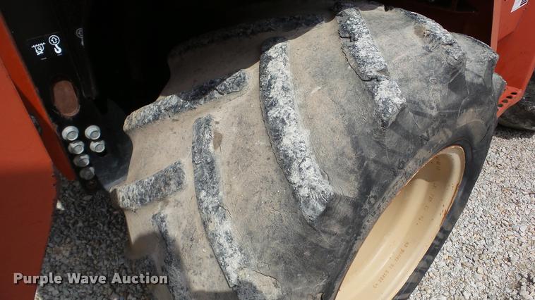 image for item DA8808 2004 Ditch Witch RT55 trencher