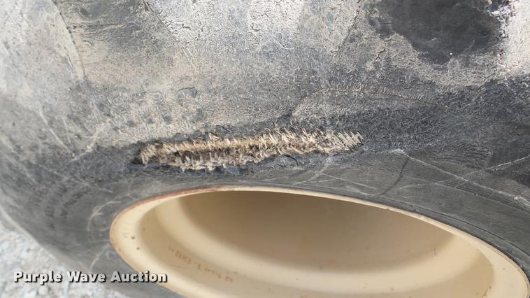 image for item DA8808 2004 Ditch Witch RT55 trencher