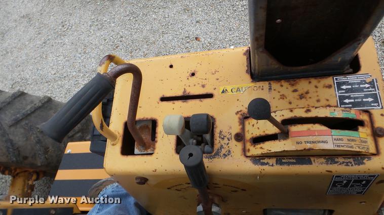 image for item DA8811 Case 560 cable plow