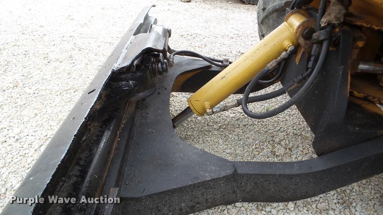 image for item DA8811 Case 560 cable plow