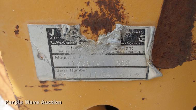 image for item DA8811 Case 560 cable plow