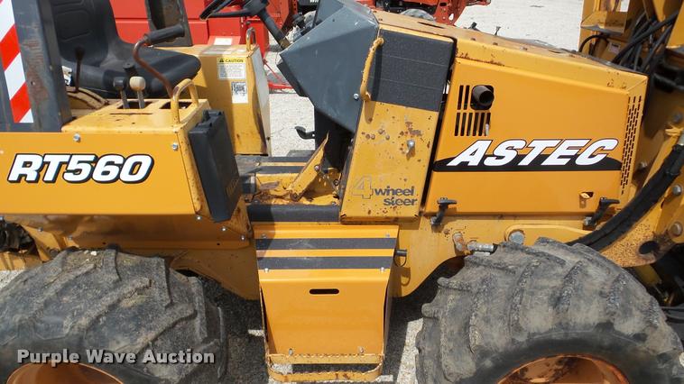 image for item DA8811 Case 560 cable plow