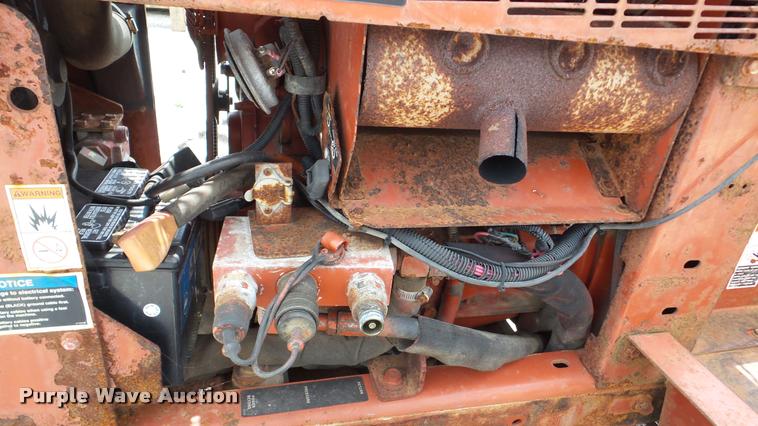 image for item DA8812 2001 Ditch Witch 3700 trencher