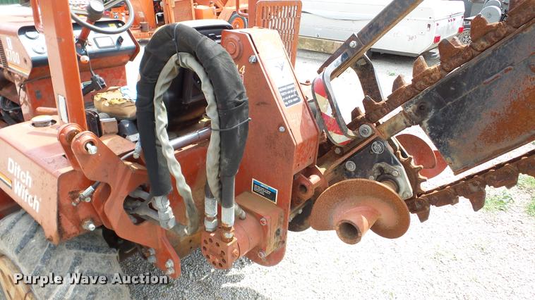 image for item DA8812 2001 Ditch Witch 3700 trencher