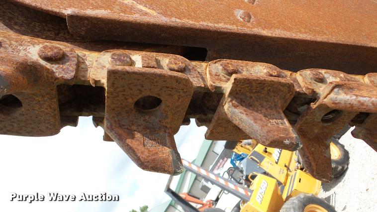 image for item DA8812 2001 Ditch Witch 3700 trencher