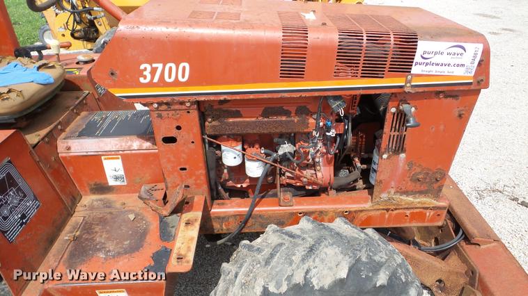 image for item DA8812 2001 Ditch Witch 3700 trencher