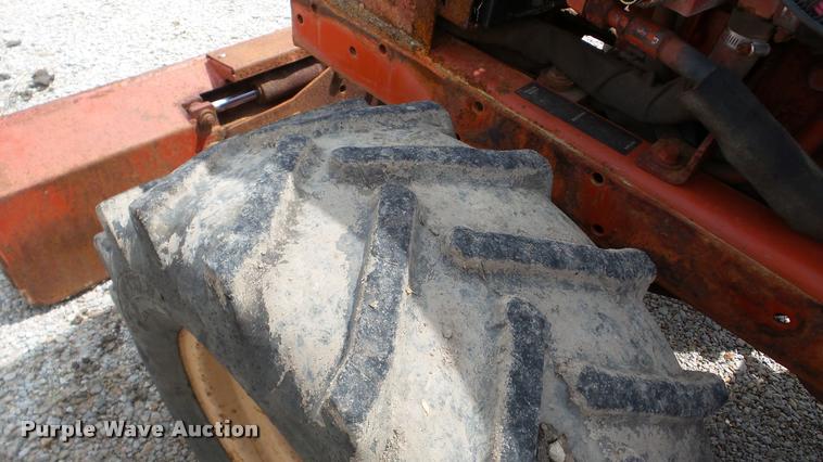image for item DA8812 2001 Ditch Witch 3700 trencher