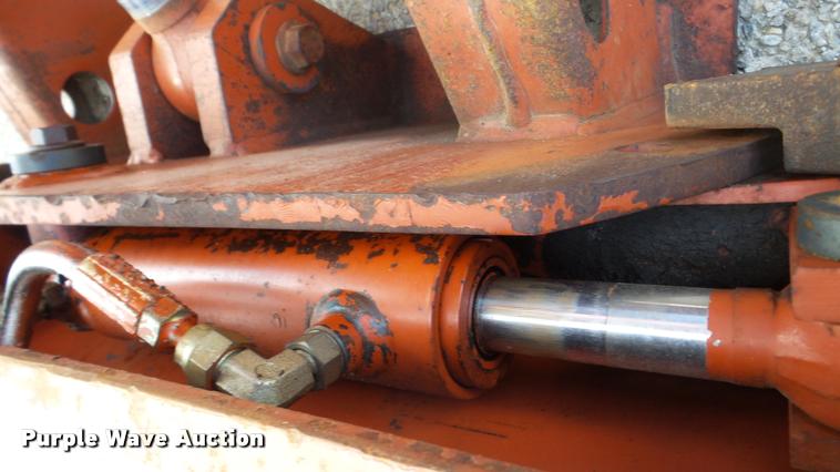 image for item DA8813 1996 Ditch Witch 8020 cable plow