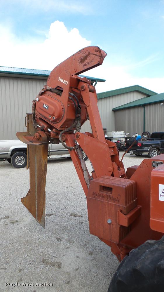 image for item DA8813 1996 Ditch Witch 8020 cable plow