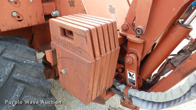 image for item DA8813 1996 Ditch Witch 8020 cable plow