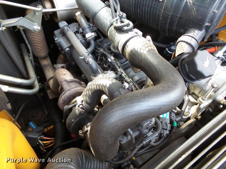 image for item DB4526 2012 Case SV300 skid steer