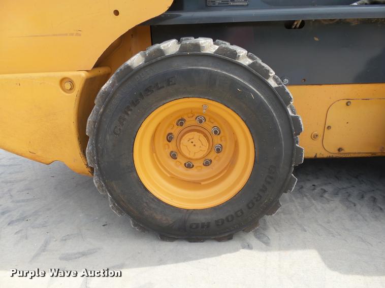 image for item DB4526 2012 Case SV300 skid steer