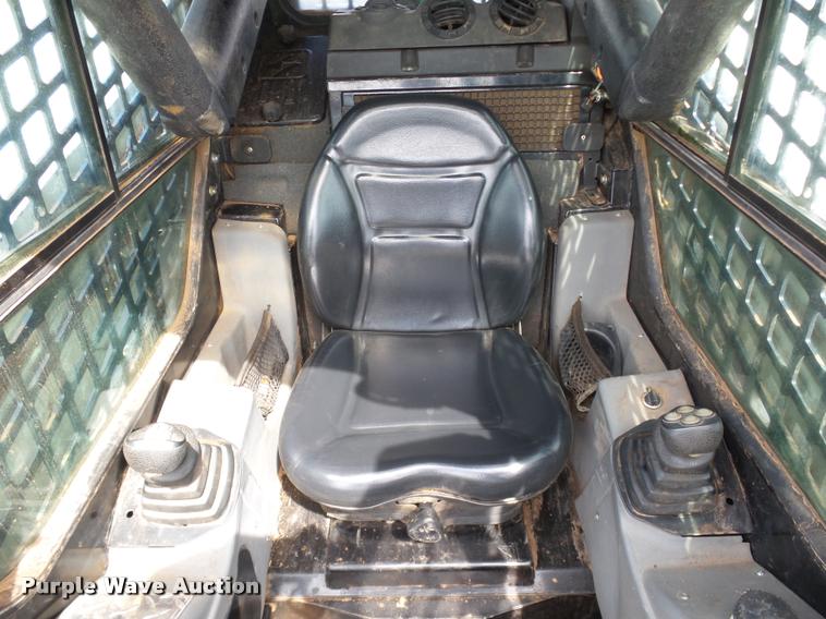 image for item DB4527 2011 Terex PT100G skid steer