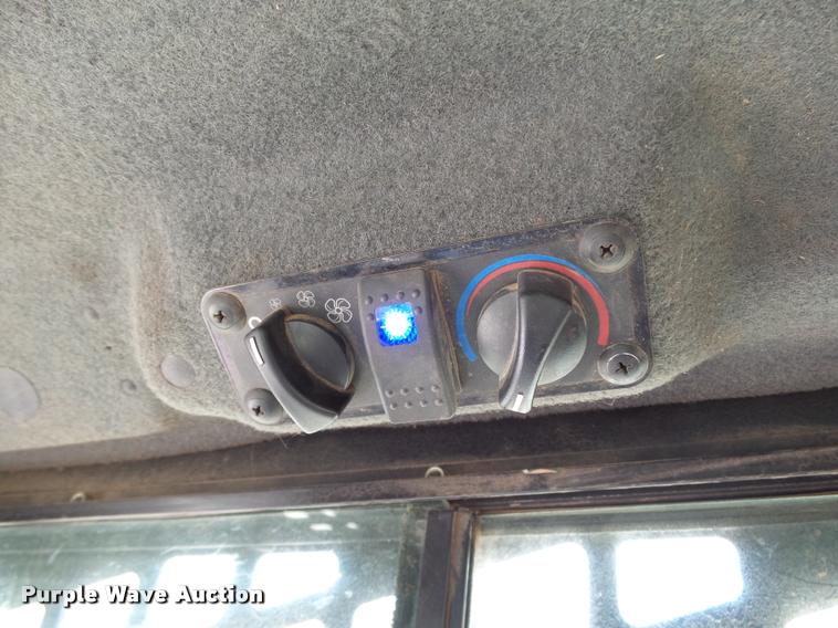 image for item DB4527 2011 Terex PT100G skid steer