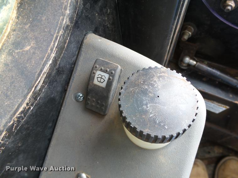 image for item DB4527 2011 Terex PT100G skid steer