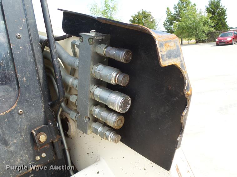 image for item DB4527 2011 Terex PT100G skid steer