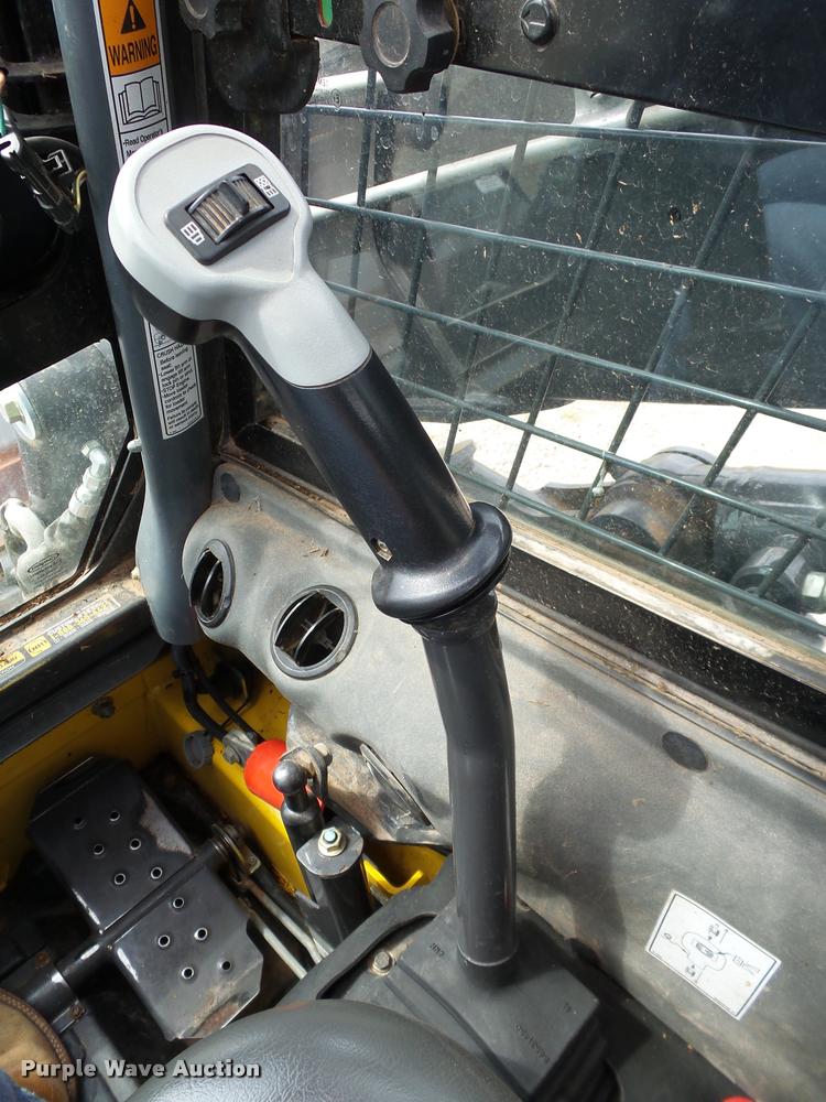 image for item DB4533 2012 New Holland C238 skid steer