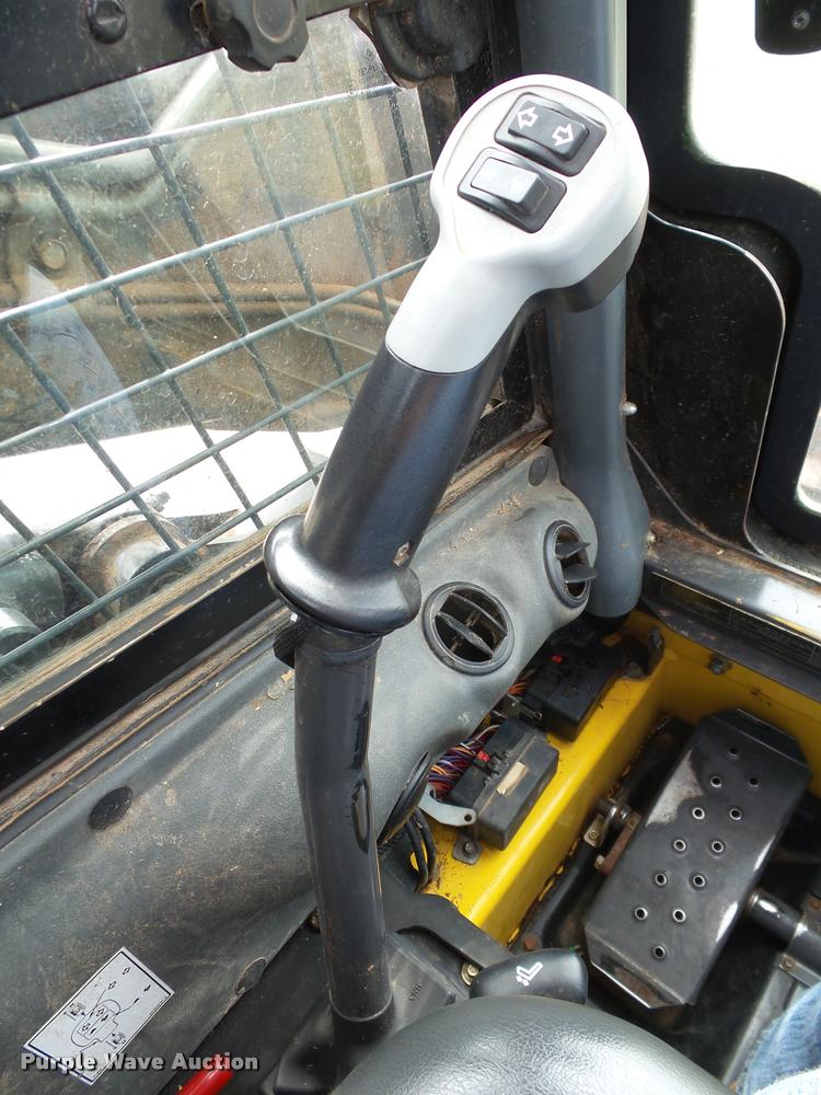 image for item DB4533 2012 New Holland C238 skid steer