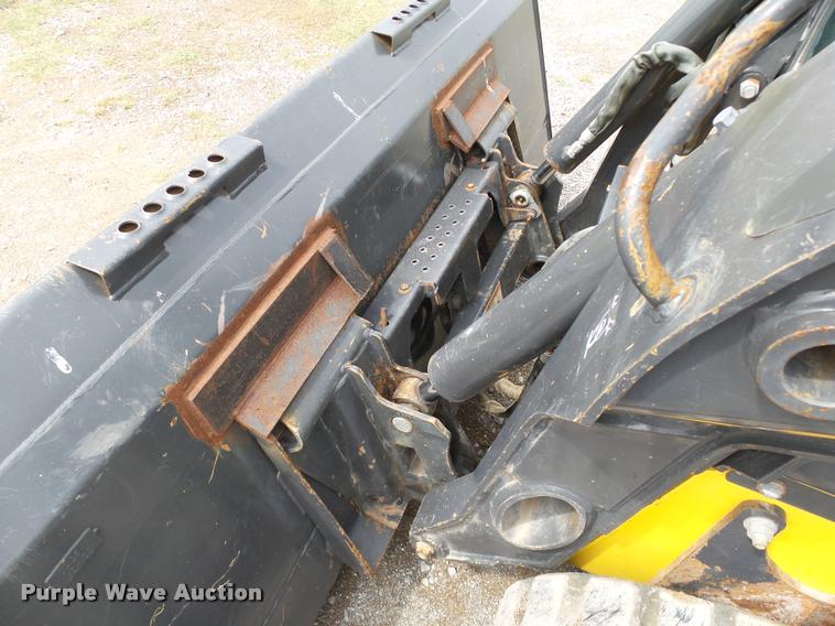 image for item DB4533 2012 New Holland C238 skid steer