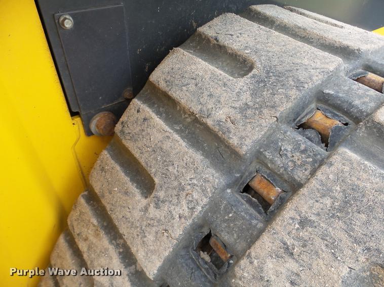 image for item DB4533 2012 New Holland C238 skid steer