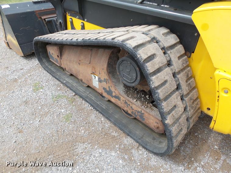 image for item DB4533 2012 New Holland C238 skid steer