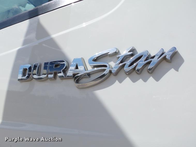 image for item DB4535 2010 International DuraStar 4300 bucket truck