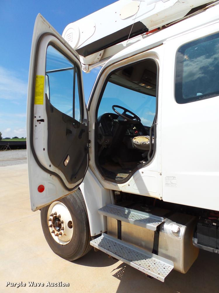 image for item DB4536 2009 Freightliner Business Class M2 bucket truck