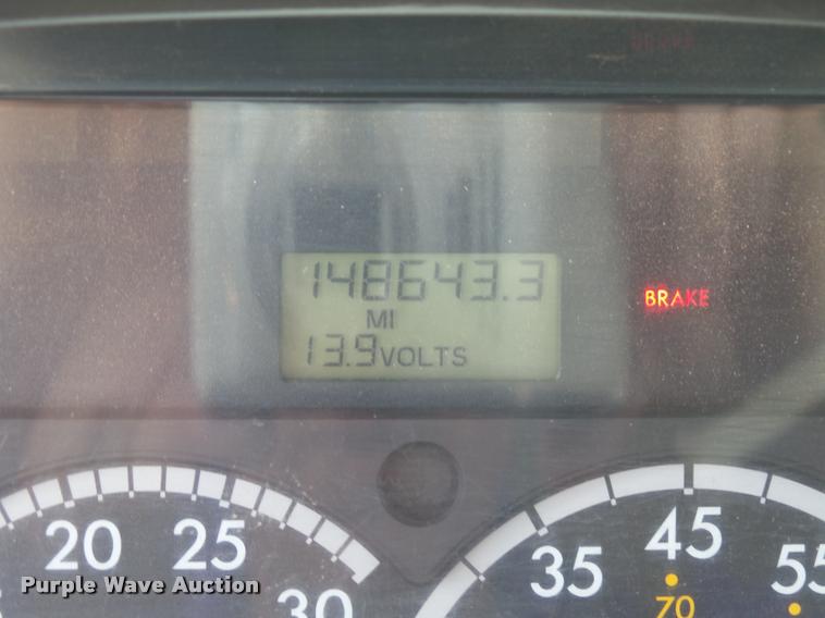 image for item DB4536 2009 Freightliner Business Class M2 bucket truck