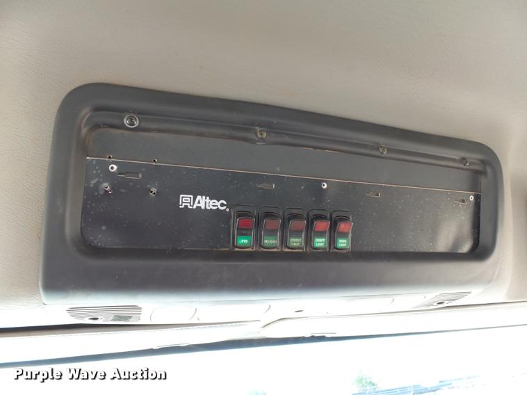 image for item DB4536 2009 Freightliner Business Class M2 bucket truck