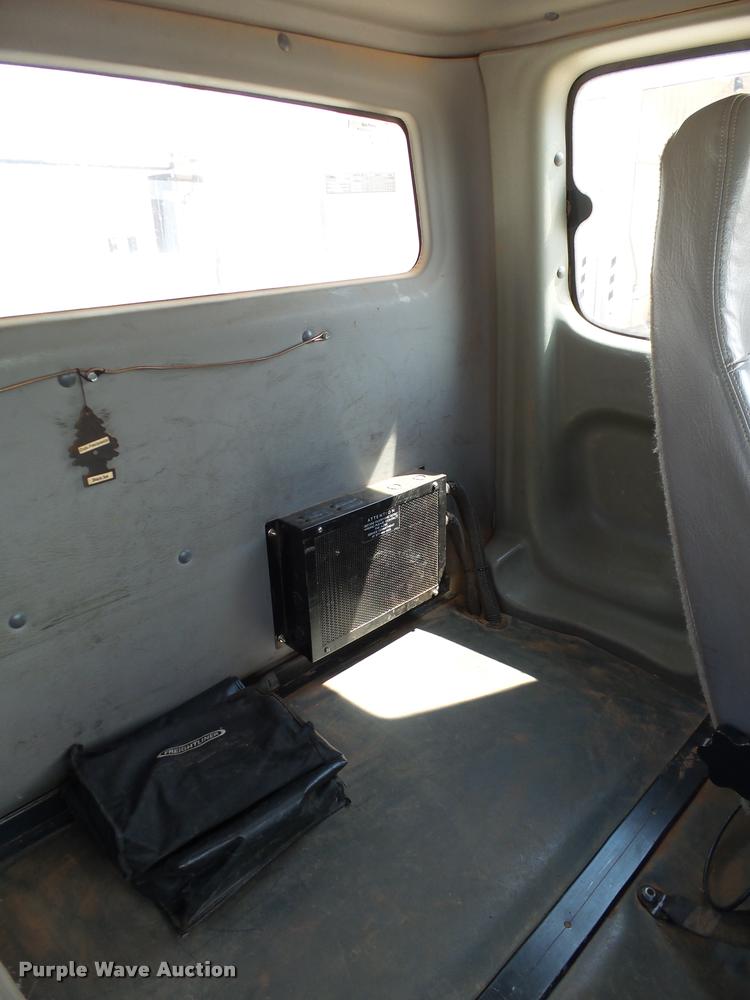 image for item DB4536 2009 Freightliner Business Class M2 bucket truck