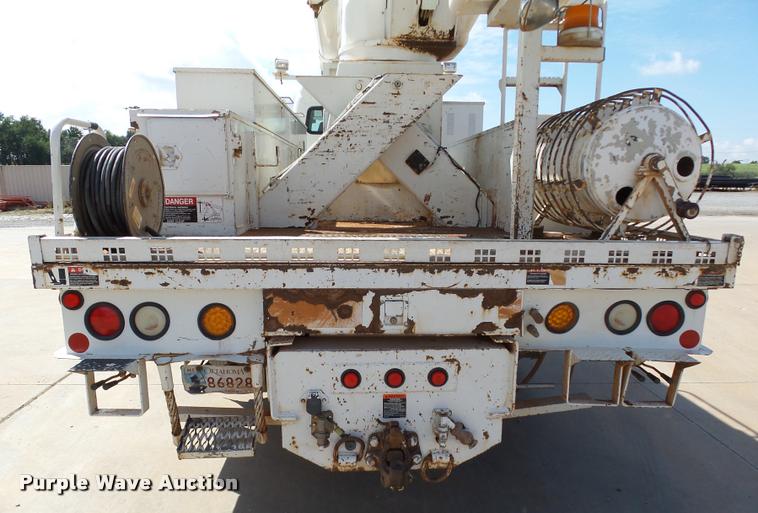 image for item DB4536 2009 Freightliner Business Class M2 bucket truck