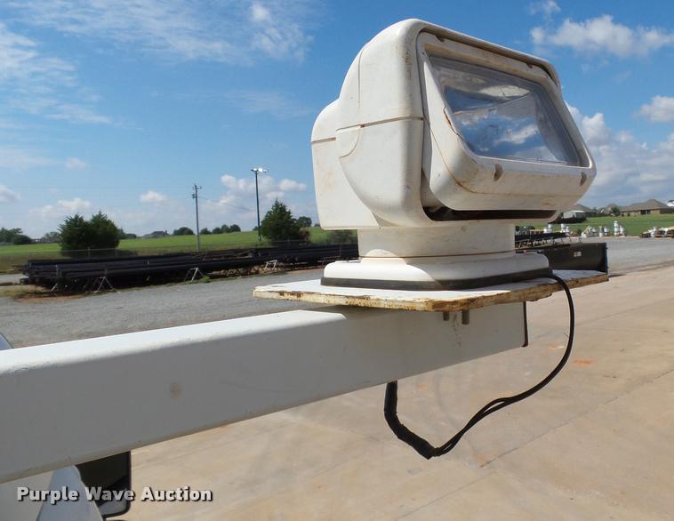 image for item DB4536 2009 Freightliner Business Class M2 bucket truck