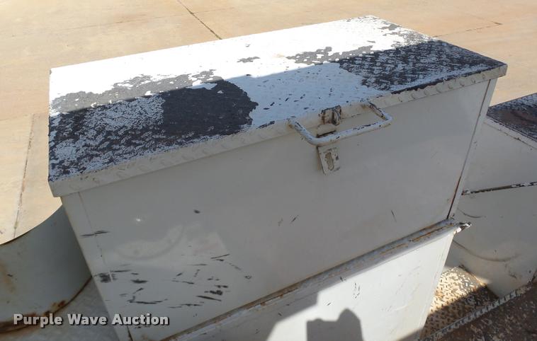 image for item DB4536 2009 Freightliner Business Class M2 bucket truck