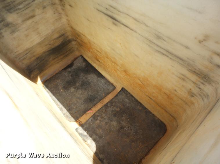 image for item DB4536 2009 Freightliner Business Class M2 bucket truck