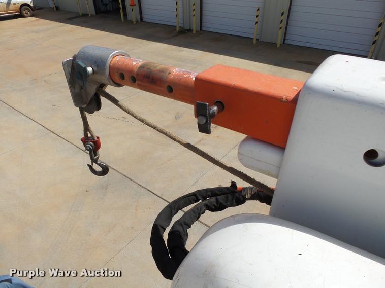 image for item DB4536 2009 Freightliner Business Class M2 bucket truck