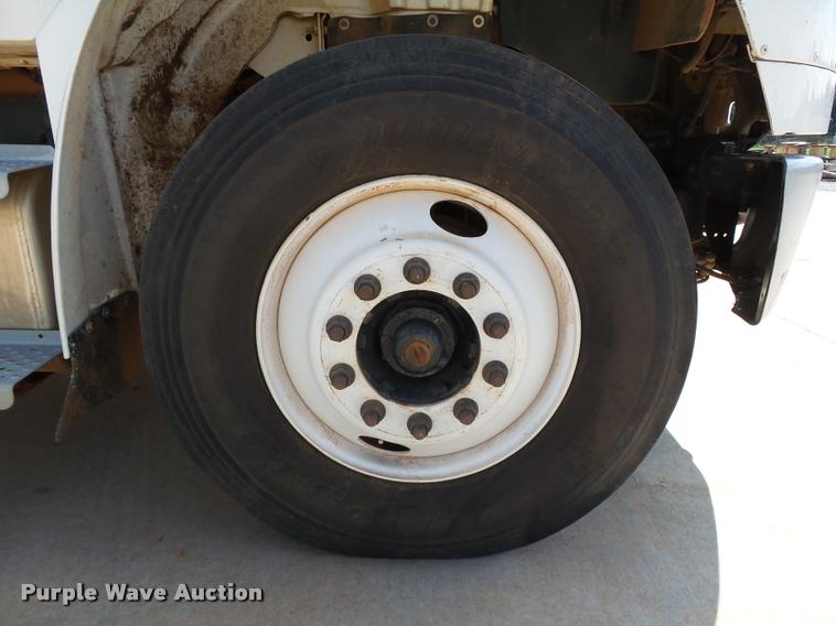 image for item DB4536 2009 Freightliner Business Class M2 bucket truck