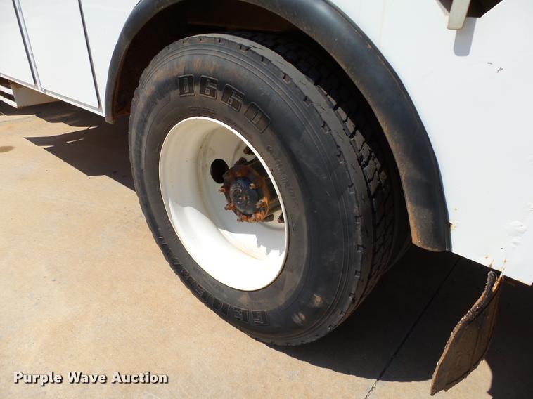 image for item DB4536 2009 Freightliner Business Class M2 bucket truck