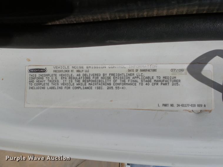 image for item DB4536 2009 Freightliner Business Class M2 bucket truck