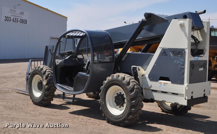 image for item G7473 2006 Terex TH644C telehandler